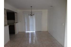 2433 1st Pl SW, Vero Beach, FL 32962, Sold 01/26/16