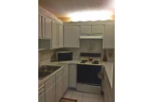 3203 SE Guinevere Ln, Port St. Lucie, FL 34952, Sold 01/08/16