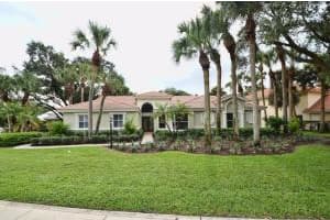 2786 Hampton Cir N, Delray Beach, FL 33445, Sold 05/20/16