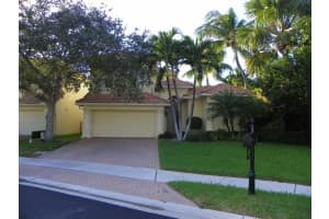 725 Sandy Point Ln, West Palm Beach, FL 33410, Sold 08/25/17