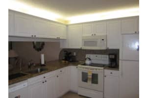 275 Palm Ave APT C305, Jupiter, FL 33477, Sold 02/26/16