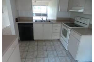 9426 Oakburst Ln B4, Tamarac, FL 33321, Sold 04/01/16