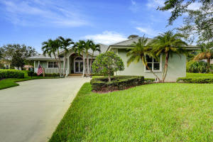 5447 SE Reef Way, Stuart, FL 34997, Sold 01/29/16