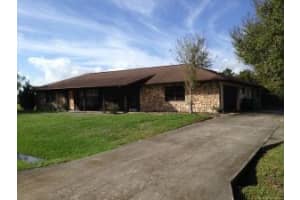 303 Deerwood Ln, Fort Pierce, FL 34947, Sold 03/04/16