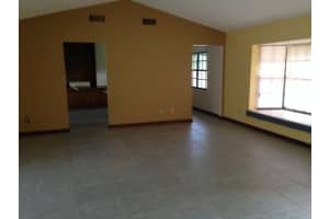 303 Deerwood Ln, Fort Pierce, FL 34947, Sold 03/04/16