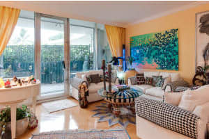 100 Royal Palm Way #1e, Palm Beach, FL 33480, Sold 04/01/16