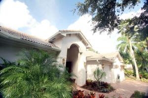 2400 Whispering Oaks Ln, Delray Beach, FL 33445, Sold 08/19/16