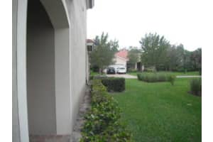 6761 Osage Cir, Greenacres, FL 33413, Sold 03/14/16