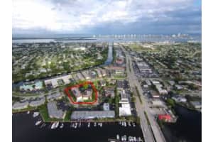 327 Southwind Dr, North Palm Beach, FL 33408, Sold 08/16/16