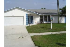 5228 Woodstone Cir S, Lake Worth, FL 33463, Sold 02/09/16