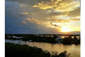 3581 S Ocean Blvd, South Palm Beach, FL 33480, Sold 04/13/16