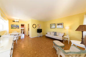 1001 NE 8th Ave, Delray Beach, FL 33483, Sold 01/26/16