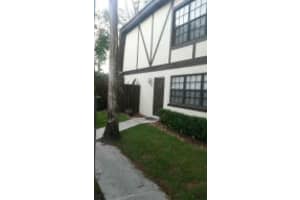 140 Weybridge Cir, Royal Palm Beach, FL 33411, Sold 01/29/16