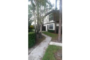 140 Weybridge Cir, Royal Palm Beach, FL 33411, Sold 01/29/16