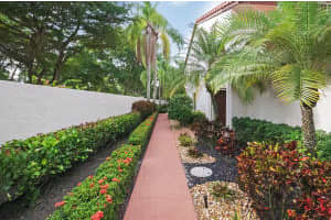 5057 Monterey Ln, Delray Beach, FL 33484, Sold 06/06/16