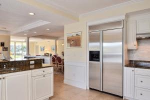 MLS# R10191632, Vero Beach, Florida 32963