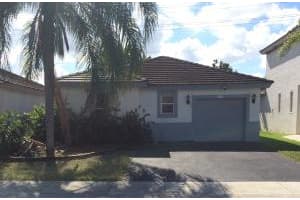 6776 NW 69th Ct, Tamarac, FL 33321, Sold 08/03/16