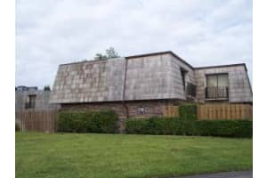 1700 Forest Lakes Cir, West Palm Beach, FL 33406, Sold 03/18/16