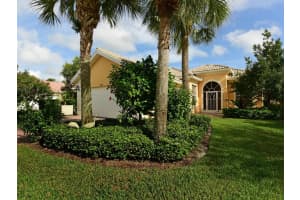 4918 Grassleaf Dr, Palm Beach Gardens, FL 33418, Sold 05/13/16