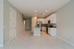 668 SW Glen Crest Way, Stuart, FL 34997, Sold 02/25/16