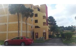 9180 Fontainebleau Blvd, Miami, FL 33172, Sold 03/04/16