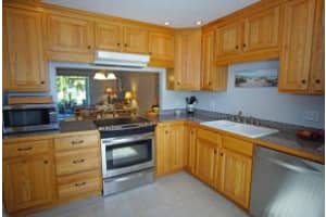 717 US-1, Jupiter, FL 33477, Sold 04/29/16