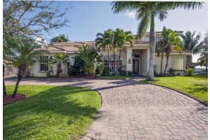 3724 Diane Dr, Boynton Beach, FL 33435, Sold 03/31/17