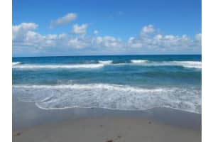 2717 Peer Ln, Delray Beach, FL 33445, Sold 04/05/16