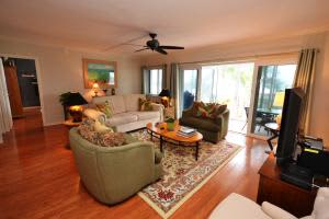 86 Mac Farlane Dr #5g, Delray Beach, FL 33483, Sold 05/11/16