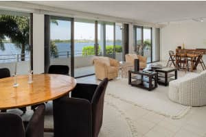 2784 S Ocean Blvd, Palm Beach, FL 33480, Sold 01/29/16