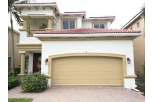 4 Country Lake Trail, Boynton Beach, FL 33436, Sold 05/20/16