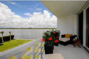 2760 S Ocean Blvd, Palm Beach, FL 33480, Sold 07/25/16