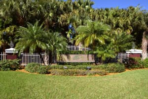 4435 6th Pl SW, Vero Beach, FL 32968, Sold 08/15/16