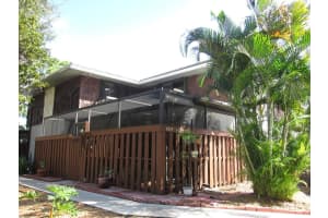 403 SE Castle Ct Bldg 4-C, Port St. Lucie, FL 34952, Sold 02/16/16