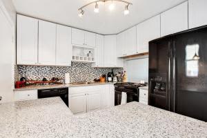 4500 N Flagler Dr APT B5, West Palm Beach, FL 33407, Sold 06/30/16