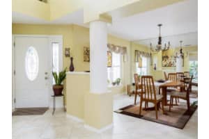 532 10th Pl, Vero Beach, FL 32960, Sold 03/28/16