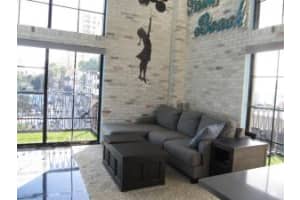 101 N Clematis St, West Palm Beach, FL 33401, Sold 03/01/16