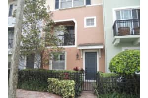326 NW 1st St, Delray Beach, FL 33444, Sold 03/21/16
