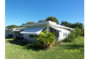 7266 E Oakridge Cir, Lantana, FL 33462, Sold 06/27/16