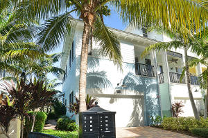 221 N Latitude Cir, Delray Beach, FL 33483, Sold 08/22/16