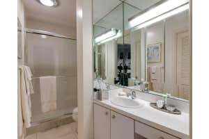 2160 Ibis Isle Rd, Palm Beach, FL 33480, Sold 05/04/16