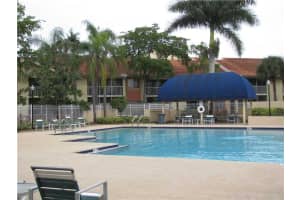 1098 The Pointe Dr, West Palm Beach, FL 33409, Sold 03/18/16