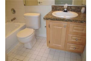 1098 The Pointe Dr, West Palm Beach, FL 33409, Sold 03/18/16