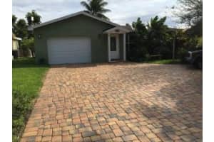 6670 Paul Mar Dr, Lake Worth, FL 33462, Sold 01/22/16