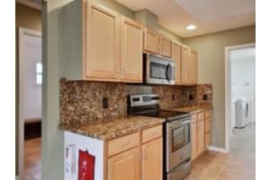 545 Fox Run SW, Vero Beach, FL 32962, Sold 02/26/16