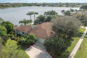 762 W Patrick Cir, West Palm Beach, FL 33406, Sold 02/29/16