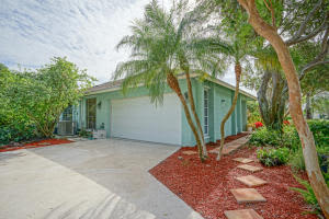 762 W Patrick Cir, West Palm Beach, FL 33406, Sold 02/29/16