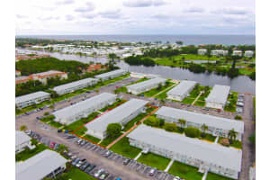 2520 S Federal Hwy, Boynton Beach, FL 33435, Sold 03/31/16