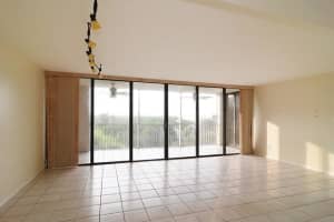 669 NE Plantation Rd #1, Stuart, FL 34996, Sold 03/07/16