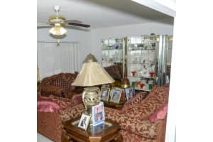 702 Maplewood Dr, Greenacres, FL 33415, Sold 05/06/16